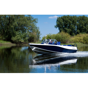 Катер Салют NAVIGATOR 525 Катер Салют NAVIGATOR 525